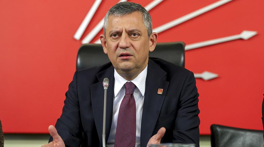 &Ouml;zg&uuml;r &Ouml;zel&rsquo;den anket itirafı! &lsquo;AK Parti&rsquo; detayını anlattı: &ldquo;Buna &ouml;zeleştirel bakıyoruz&rdquo;