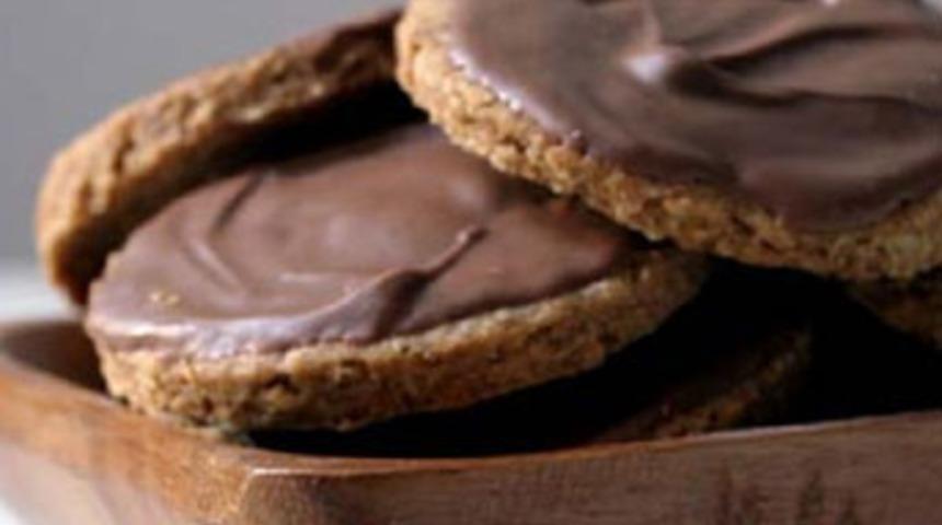 Bisk&uuml;vi devinden dev hamle!