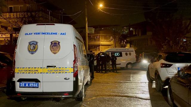 İzmir de eve giren hırsızların bı&ccedil;akladığı kişi &ouml;ld&uuml; 4