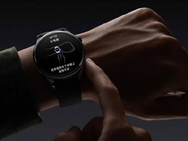 Bu akıllı saat bir değil, iki işlemciye sahip!