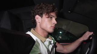 Ünlü YouTuber canlı yayınında bir kişiyi arabayla ezdi! Hesabı kapandı