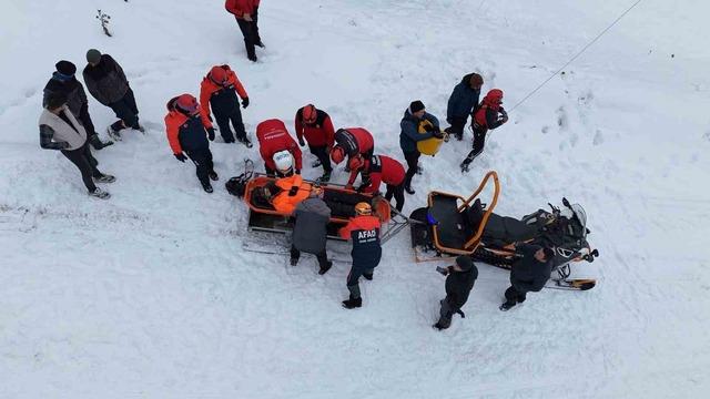 Ordu&rsquo;daki kayak merkezinde ger&ccedil;eğini aratmayan kurtarma tatbikatı 2