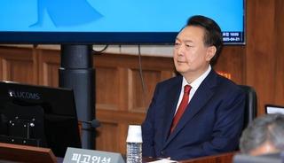 Eski G&uuml;ney Kore Devlet Başkanı Yoon i&ccedil;in 10 yıl hapis istendi