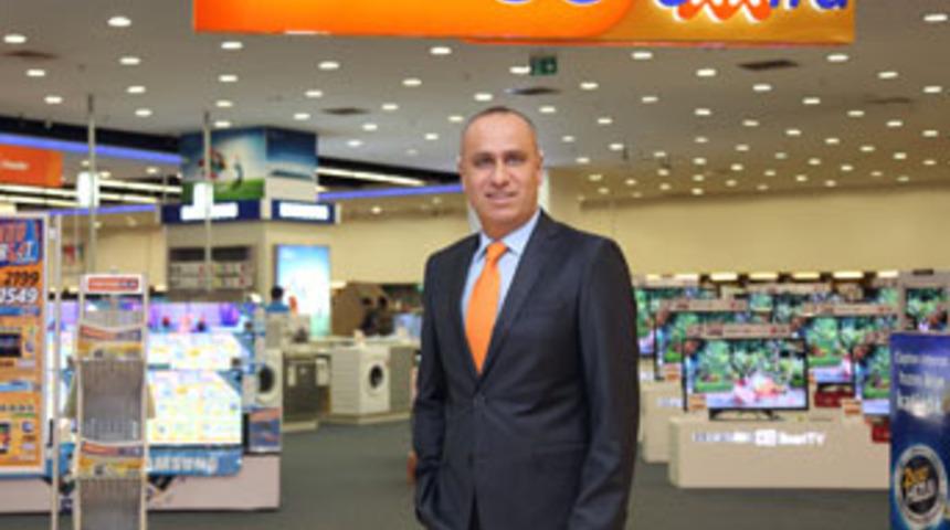 Teknosa'dan kıskandıran büyüme
