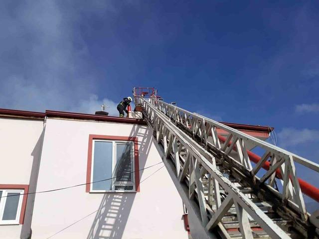 Bucak&rsquo;ta bacada yangın paniği 2