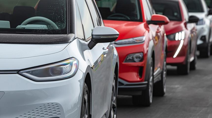 &Ccedil;in'den elektrikli otomobil kararı! 1 Ocak'ta başlıyor, zorunlu olacak