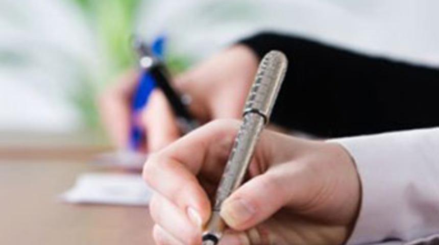 Bakanlık iki kat maaşa personel alacak