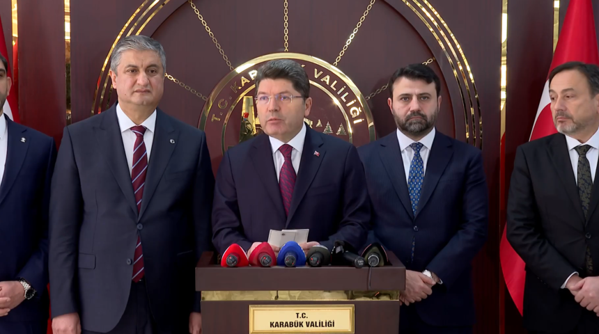 Bakan Tun&ccedil; "İlk kez" diyerek duyurdu! 11. Yargı Paketi ile neler değişti?