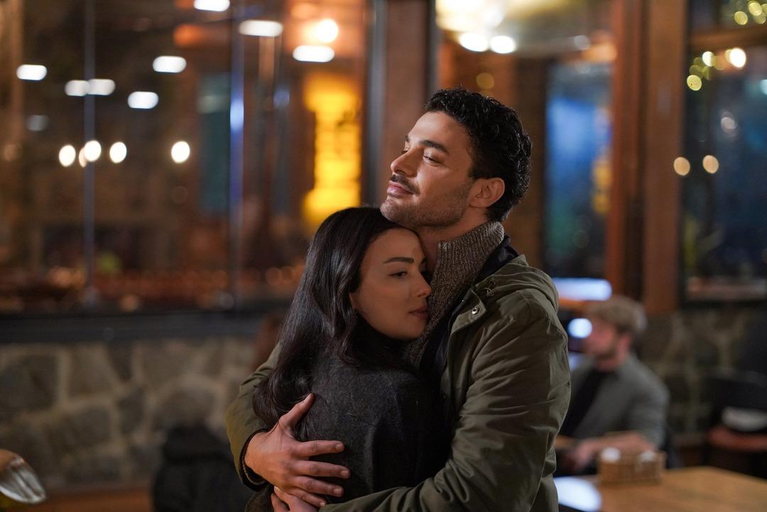 G&ouml;zleri Karadeniz dizisi apar topar final yapmıştı!  Set &ccedil;alışanı otel odasında &ouml;ld&uuml;r&uuml;ld&uuml;  iddiası! &Uuml;nl&uuml; oyuncu Kerem Arslanoğlu ağlayarak anlattı 1