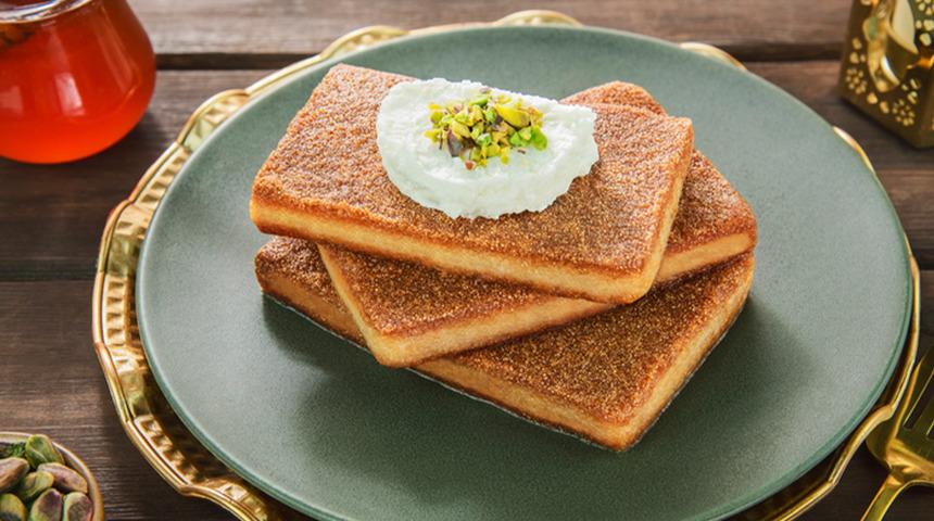 Şerbetli tatlıların g&ouml;zdesi: Şerbetli irmik helvası tarifi