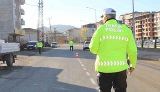 Ordu&rsquo;da polis ekiplerinden trafik denetimleri