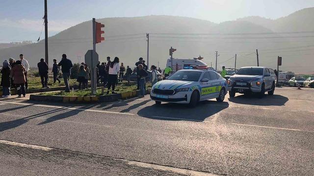 Ambulans şof&ouml;r&uuml; kazada hayatını kaybetti 2