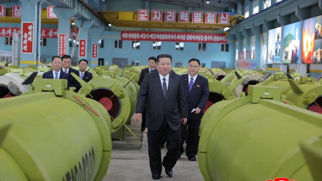 Savaş hazırlığı mı? Kuzey Kore tüm dünyaya gözdağı verdi! Herkes bu görüntüleri konuşuyor