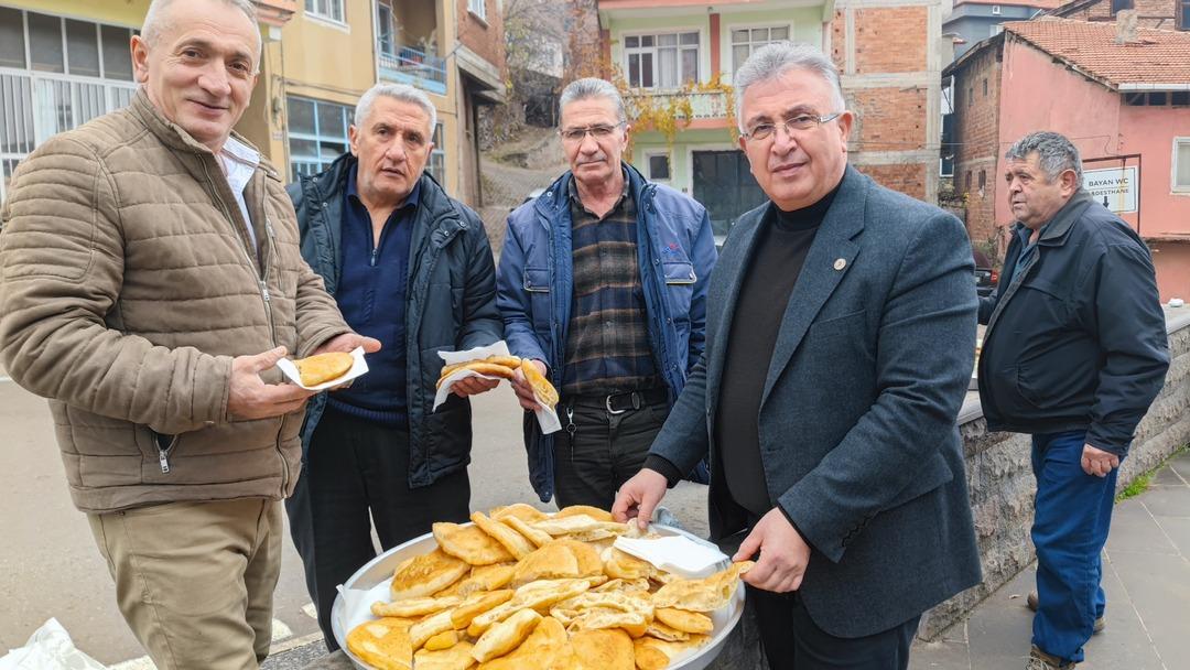 &Ccedil;orum da "İlk namaz &ccedil;&ouml;reği" geleneği s&uuml;r&uuml;yor 1