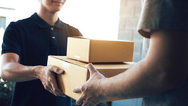 Kargoyu açınca gözlerine inanamadı: 2 yerine 20 tane gönderdiler! Şirketin cevabı ise daha şaşırtıcı