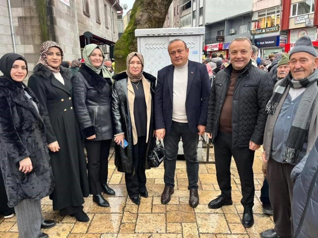 Zonguldak ta Umre yolcuları dualarla uğurlandı 2