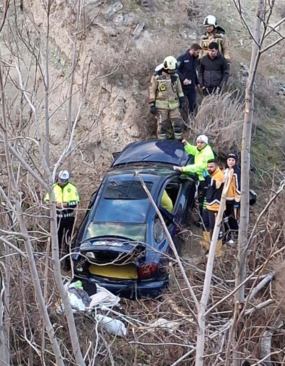 Ankara da devrilen otomobildeki 1 i iki aylık bebek 3 kişi hayatını kaybetti 2