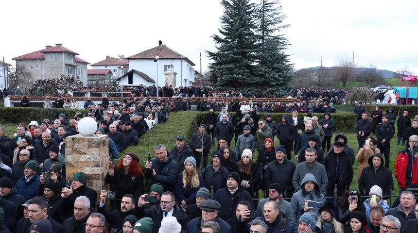 Bulgaristan T&uuml;rklerinin direnişinin sembol&uuml; "T&uuml;rkan bebek" &ouml;l&uuml;m&uuml;n&uuml;n 41.yılında anıldı