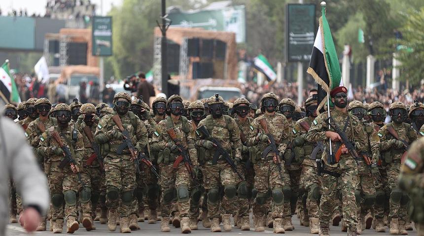 Operasyon an meselesi! SDG i&ccedil;in s&uuml;re doluyor, Suriye ordusunun hazırlıkları bitti