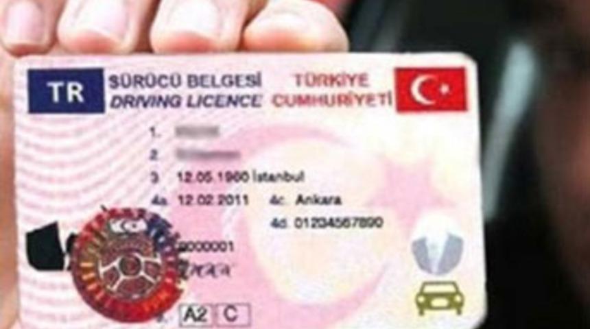 Yeni ehliyetler adrese teslim