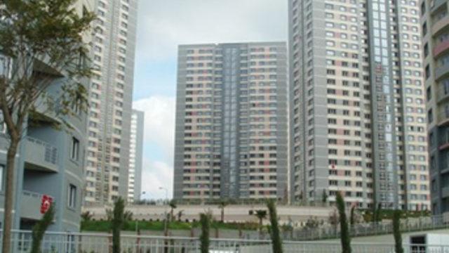 Emlak Konut hisselerini topluyor