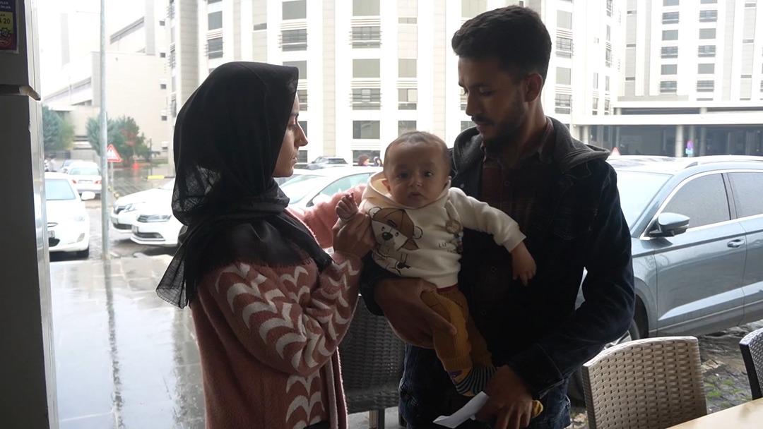 İnanılmaz hata! Ambulansta doğan bebeğin cinsiyetini yanlış yazmışlar  1