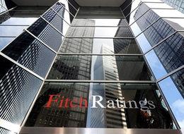 Fitch 15 Türk bankasının kredi notlarını düşürdü