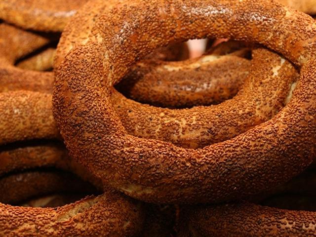 1 Ocak'tan itibaren ge&ccedil;erli olacak! O ilde simide zam geldi