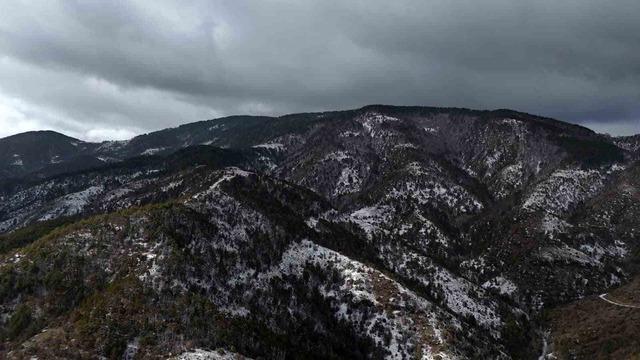 Kızılcahamam&rsquo;da kar yağışı etkili oldu 1