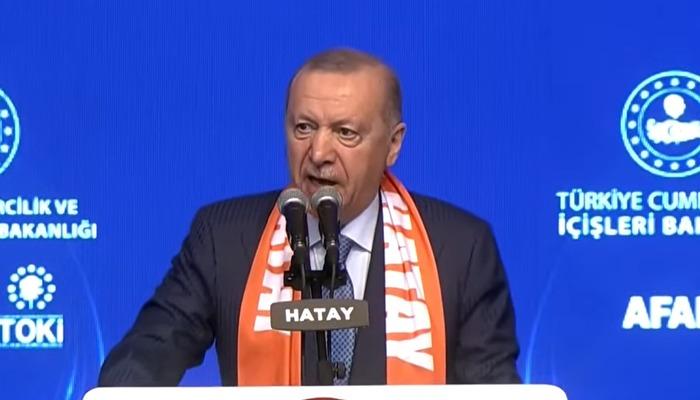 Cumhurbaşkanı Erdoğan Hatay'da! "S&ouml;zlerimizi tuttuk, alnımız ak başımız dik"