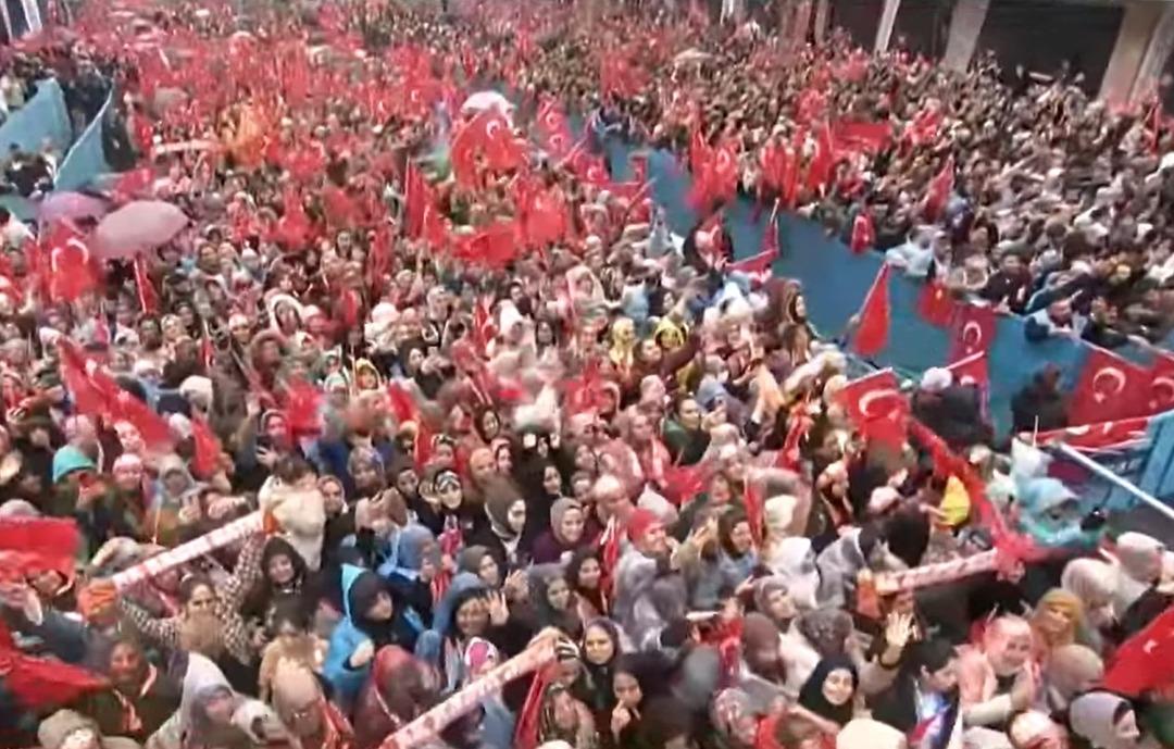 Hatay da 455 bininci konut teslim edildi! Cumhurbaşkanı Erdoğan: "S&ouml;zlerimizi tuttuk, alnımız ak başımız dik" 2