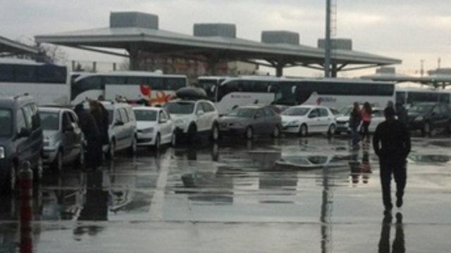 Kapıkule sınır kapısında araçlar kuyruk oldu