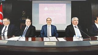 Merkezden dolara faiz darbesi