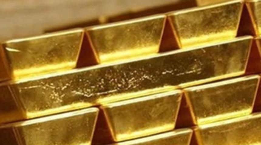 Altında gözler Fed'e çevrildi