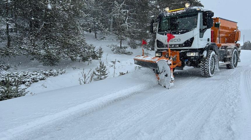 Bolu&rsquo;da kar seferberliği: Kapalı k&ouml;y yolu yok