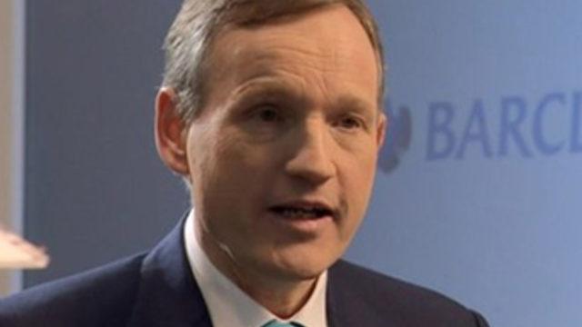 4,4 milyon doları elinin tersiyle itti