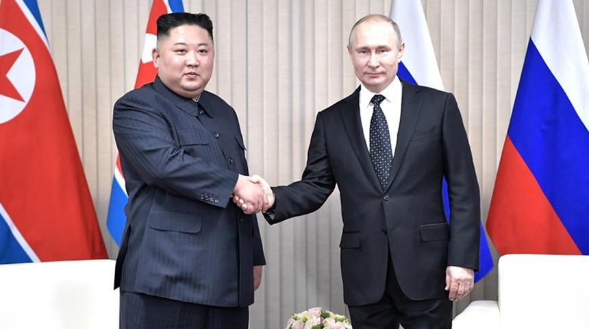 Kuzey Kore lideri Kim'den Rusya Devlet Başkanı Putin'e yılbaşı mesajı