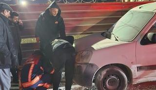 Van'da park halindeki kamyonette yangın