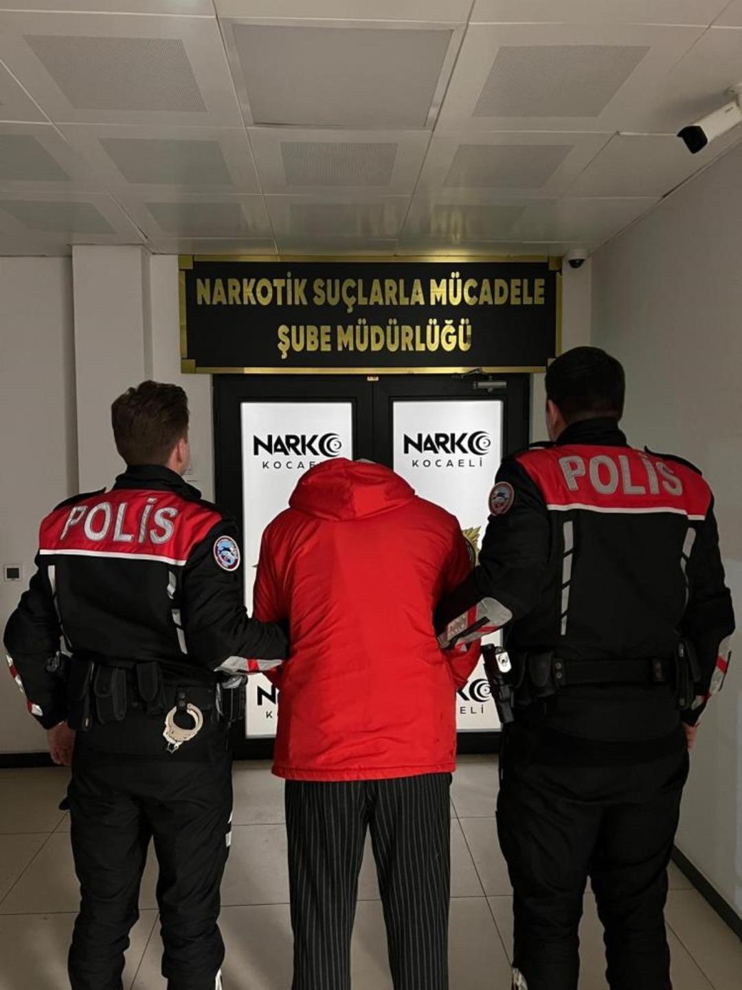 Kocaeli&rsquo;de uyuşturucu operasyonu: 1 kişi g&ouml;zaltına alındı 1