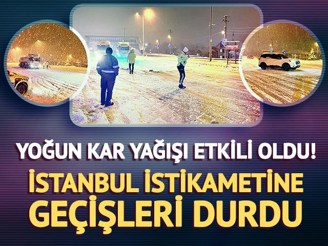 Bolu Dağı'nda yoğun kar yağışı! İstanbul istikametine ge&ccedil;işlerine izin verilmiyor