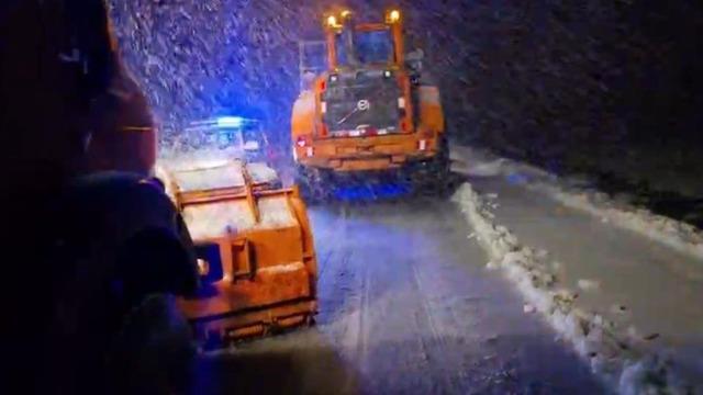 Siirt’te karla mücadele seferberliği: 97 araç ve 202 personel sahada