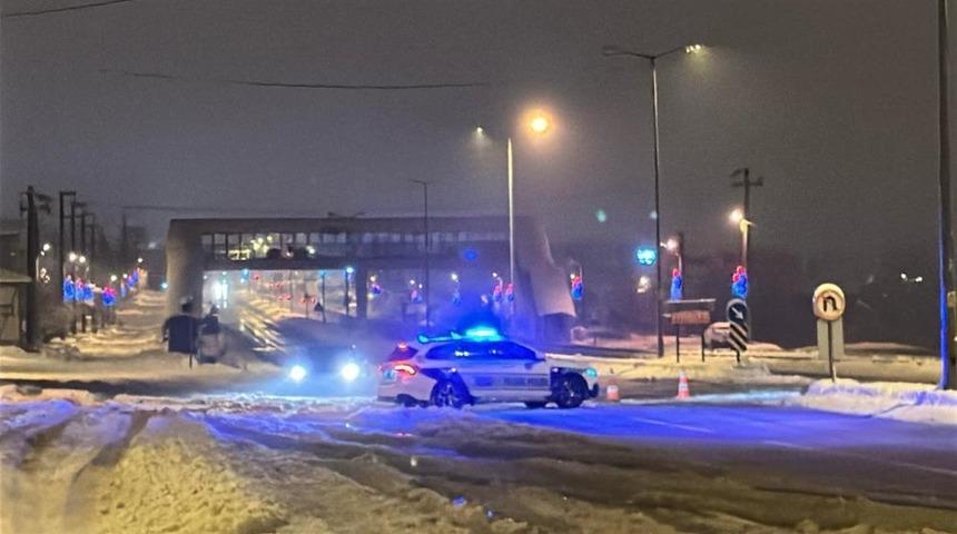 Bolu Dağı ağır tonajlı ara&ccedil;ların ge&ccedil;işine kapatıldı