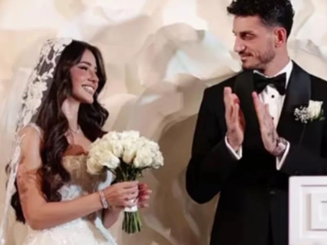 Samet Akaydin ve Hazal &Ccedil;ağlar evlendi! D&uuml;ğ&uuml;ne &uuml;nl&uuml; futbolcular akın etti