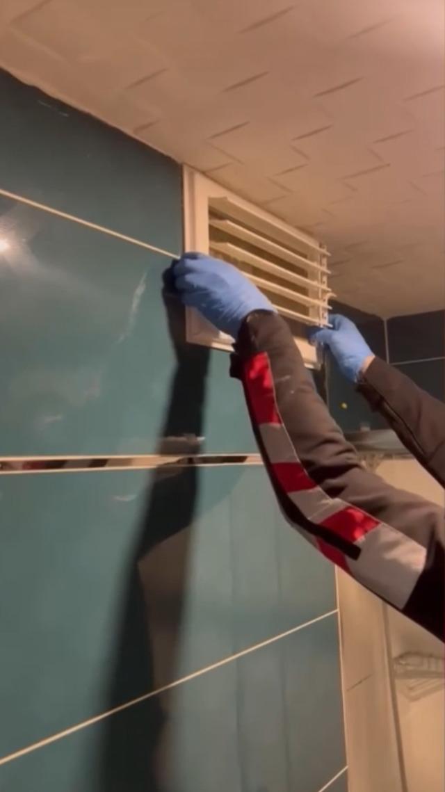 İstanbul un g&ouml;beğindeki otel odasını cephaneliğe &ccedil;evirmişler! Yaşları daha 19, 20... 9