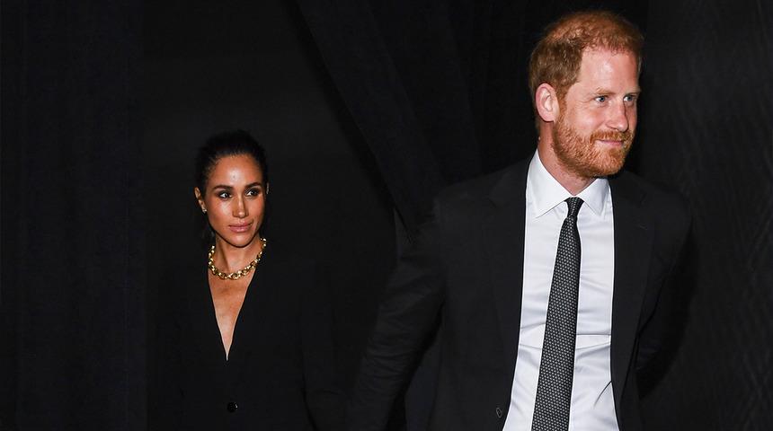 Prens Harry ve Meghan Markle&rsquo;a uzman dayanmıyor! Kardashian partisinden sonra o g&ouml;reve gelen 11. &ccedil;alışanda ka&ccedil;tı