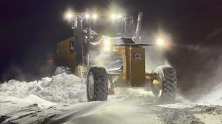 Elazığ’da kapalı 108 köy yolunda çalışmalar sürüyor