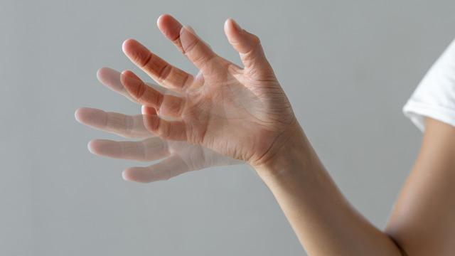 Vücudumuz neden bazen kendi kendine seğirir?