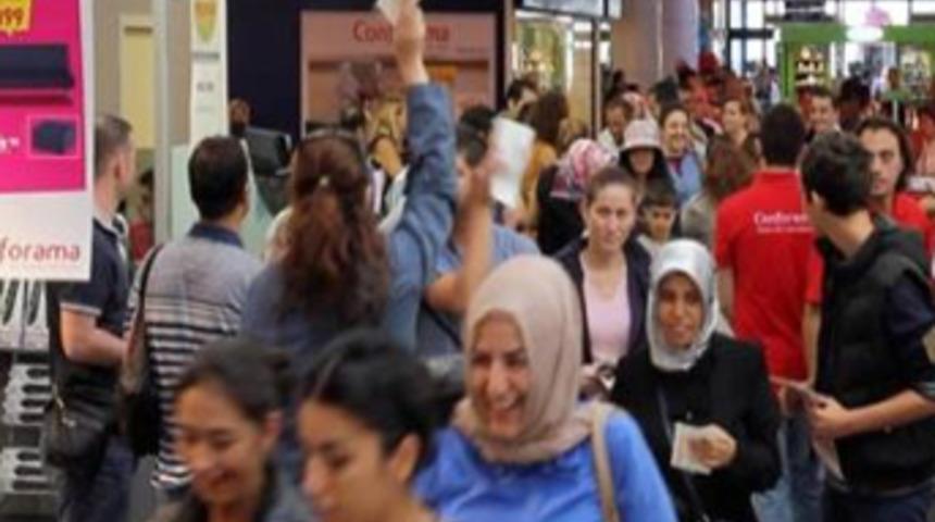 Bir yabancı daha Türkiye'yi terk ediyor
