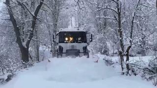Şırnak’ta yoğun kar nedeni ile bazı yollar ulaşıma kapandı