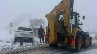 Gercüş’te kar nedeniyle 5 köy yolu ulaşıma kapandı